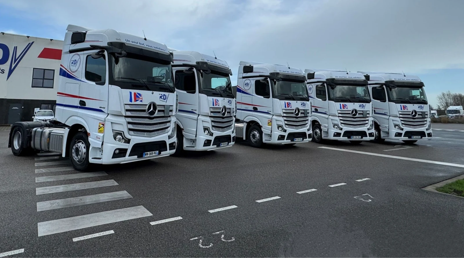 Camions de la flotte RDV Transports